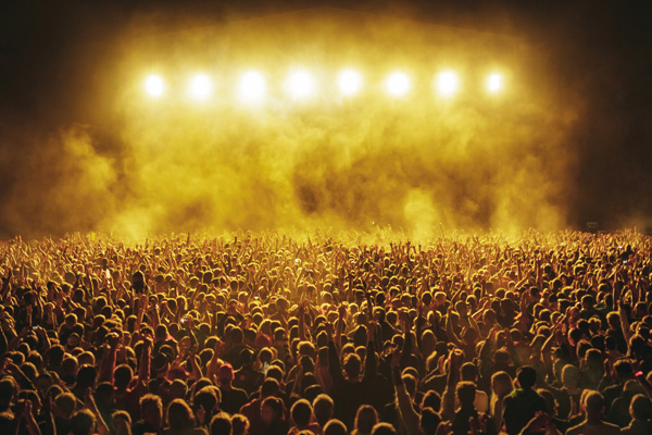 concert-crowd-2021-08-29-00-57-52-utc-(1)